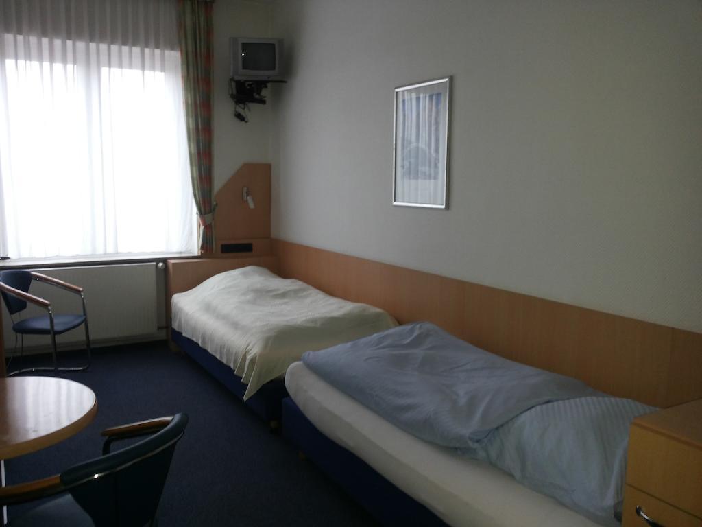 普拉滕伯杰霍夫酒店 Nordkirchen 客房 照片